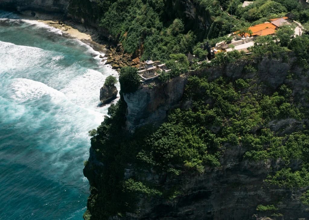 A Taste of Bali – Private Scenic Helicopter Tour (12 Minutes) - Image 2