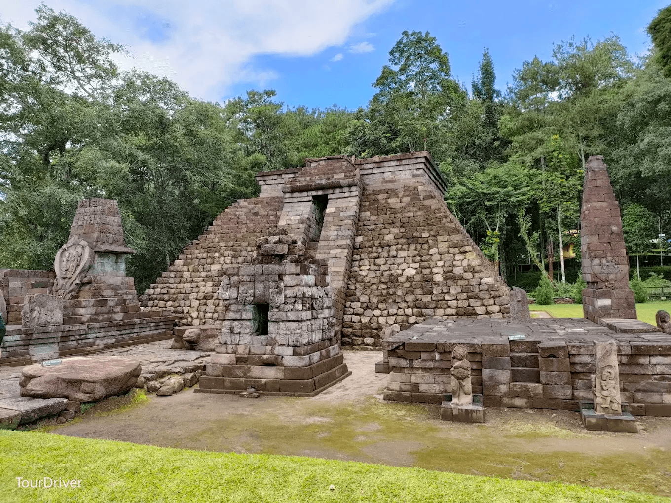 Full Day Solo Heritage & Mountain Temple Tour - Image 2