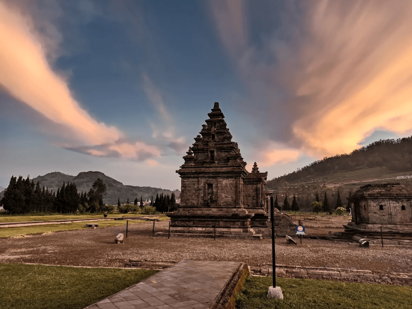 Semarang–Dieng–Yogyakarta Heritage Journey (2D1N) - Image 10