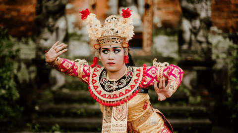Ubud at Dusk: Petulu Herons & Legong Dance Experience